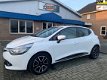 Renault Clio - 1.5 dCi ECO Night&Day airco , Navi, cruise, Pdc , zeer netjes - 1 - Thumbnail