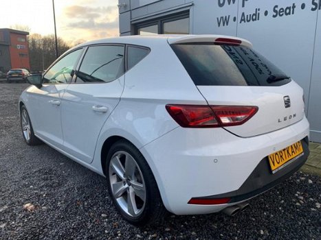 Seat Leon - 1.4 TSI FR 150 PK NAVI/CAMERA/CRUISE/LEDER/LED - 1