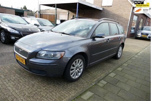 Volvo V50 - 2.0D Kinetic - 1