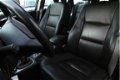 Volvo V40 - 1.8 Dynamic Navigator LEER/XENON/NAVI/APK 2-2021 - 1 - Thumbnail
