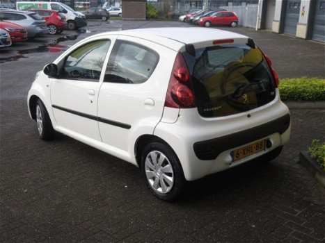 Peugeot 107 - 1.0 Active - 1