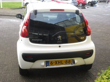 Peugeot 107 - 1.0 Active - 1