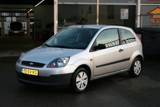 Ford Fiesta - 1.3-8V Style - 1