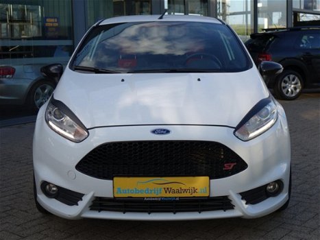 Ford Fiesta - 1.6 ST1 Airco Stoelverwarming Pdc Elec.pakket Media.scherm Elec.pakket - 1