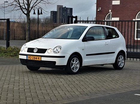 Volkswagen Polo - 1.2 / Nieuwe Apk / Elektrische ramen - 1