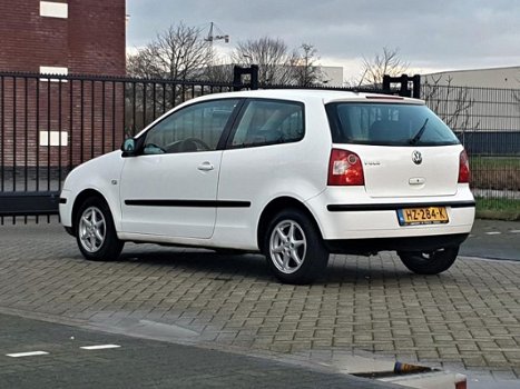 Volkswagen Polo - 1.2 / Nieuwe Apk / Elektrische ramen - 1