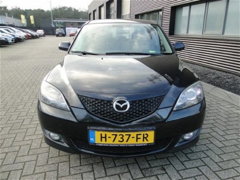 Mazda 3 Sport - 1.6 Executive Sportl Facelift - 1