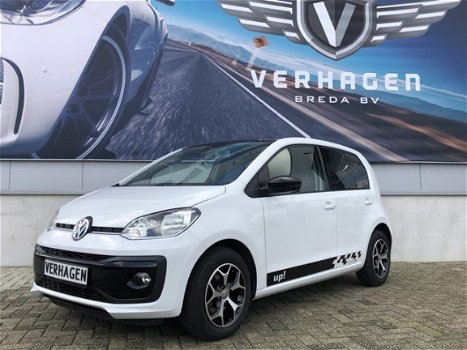 Volkswagen Up! - 1.0 BMT Edition35 | AIRCO | CRUISE-CONTROL | STOELVERWARMING | - 1