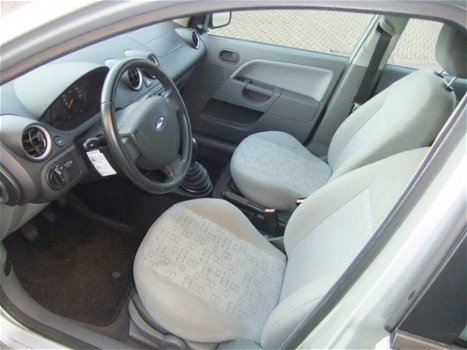 Ford Fiesta - 1.3 core 5 deurs 1e eigenaar - 1
