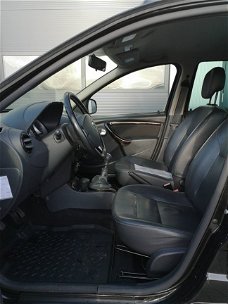Dacia Duster - 1.6 Lauréate 4X4/AIRCO/TREKHAAK/LEER