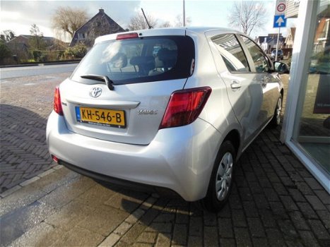 Toyota Yaris - 1.0 VVT-i Aspiration - 1