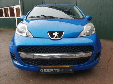 Peugeot 107 - 1.0-12V XS met Airco - 1