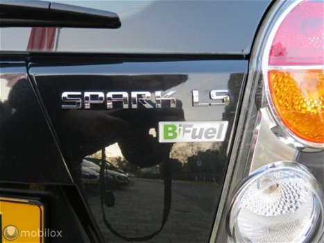 Chevrolet Spark - 1.0 16V LS+ Bi-Fuel Airco BJ.2011 Zeer nette auto - 1
