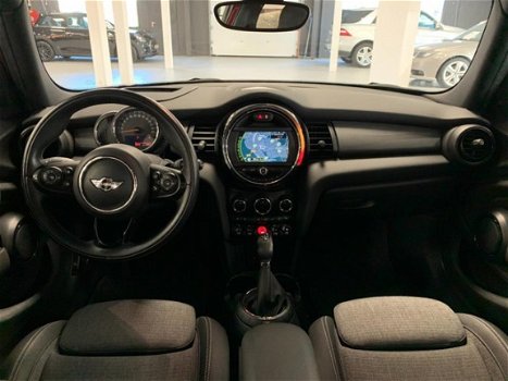 Mini Mini Cooper - 1.5 Chili Automaat, Navigatie, HUD, Active Cruise Control, Stoelverwarming, - 1