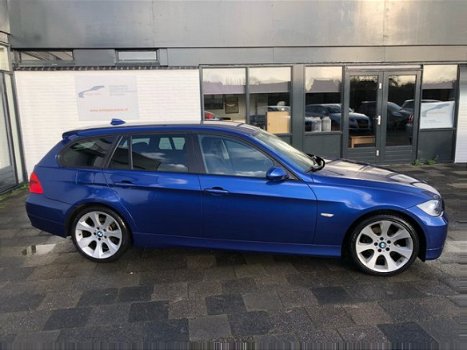 BMW 3-serie Touring - 318i Business Line Navi/climate - 1