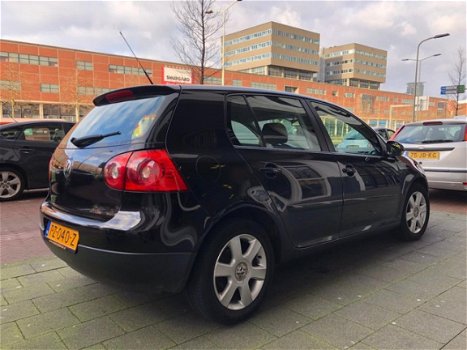 Volkswagen Golf - 1.6 FSI Turijn 2006 6-Bak Navi Climatronic - 1