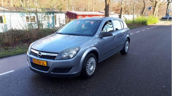 Opel Astra - 1.4 Business 5 DEURS 165DKM NW APK 2006 - 1