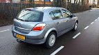 Opel Astra - 1.4 Business 5 DEURS 165DKM NW APK 2006 - 1 - Thumbnail