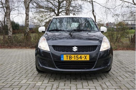 Suzuki Swift - 1.2 Black & White | Airco | LMV | El. ramen | Multi stuurwiel - 1