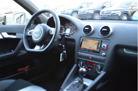 Audi A3 Sportback - 1.2 TFSI 105PK S-LINE AUTOMAAT NAVIGATIE-LEER-STOF-METALLIC-ECC-TREKHAAK - 1