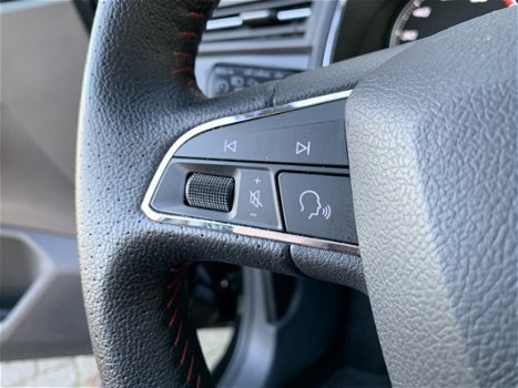 Seat Ibiza - 1.0 TSI FR - Navigatie, bluetooth, park.sensoren voor- en achter, cruise control, etc - 1