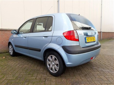 Hyundai Getz - 1.4i Active Joy airco/netjes/dealer onderhouden - 1