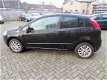 Fiat Grande Punto - Grand1.4 8v Dynamic - 1 - Thumbnail