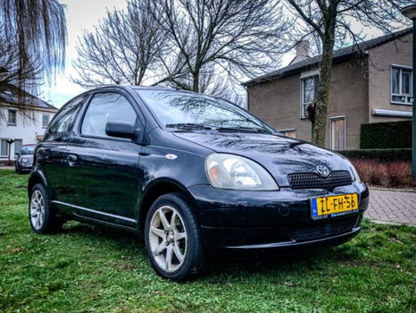 Toyota Yaris - 1.0-16V VVT-i Terra - 1