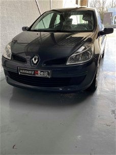Renault Clio - 1.4-16V Expression 124.033 NAP