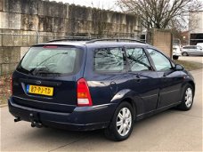 Ford Focus Wagon - 1.6 16V Futura