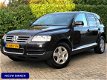 Volkswagen Touareg - 2.5 TDI | Grijs Kenteken | Automaat | Leer - 1 - Thumbnail