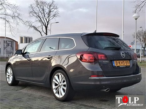 Opel Astra - Sports T 1.4 T 140pk S/S Cosmo - 1