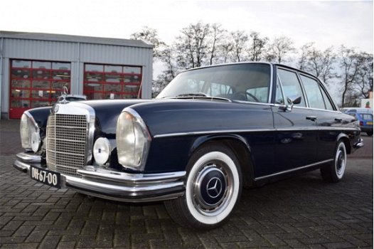 Mercedes-Benz 280 - S - 1