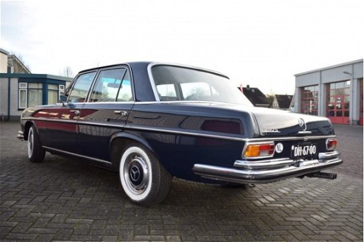 Mercedes-Benz 280 - S - 1