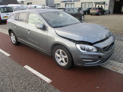 Volvo V60 - 2.0 D2 Nordic+ NAVI KLIMA EURO6 - 1