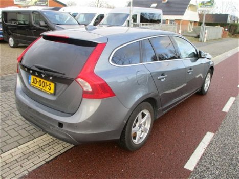 Volvo V60 - 2.0 D2 Nordic+ NAVI KLIMA EURO6 - 1