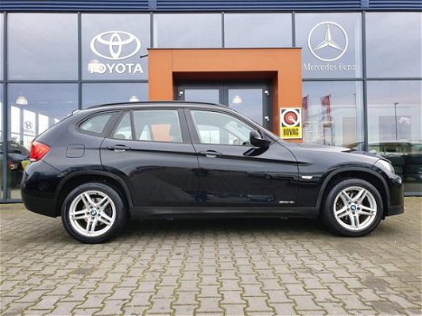 BMW X1 - sDrive18i NAVIGATIE - 1