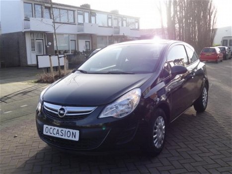 Opel Corsa - 1.2-16V Color Edition - 1