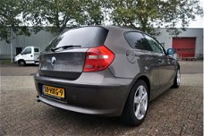 BMW 1-serie - 118d Navigatie Perfect onderhouden