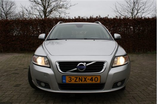 Volvo V50 - 1.6 D2 S/S R-Design Pro Edition NAVI LEDER - 1