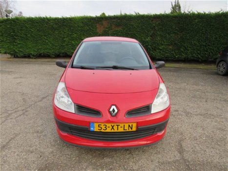 Renault Clio - 1.2-16V Business Line Airco, 2e eig, NL auto, volledig onderhouden Actieprijs - 1