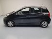 Kia Picanto - 1.2 CVVT ISG Plus Pack Airco, Mistlampen v, Lm Velgen Centrale vergr Afst Bed, Radio c - 1 - Thumbnail