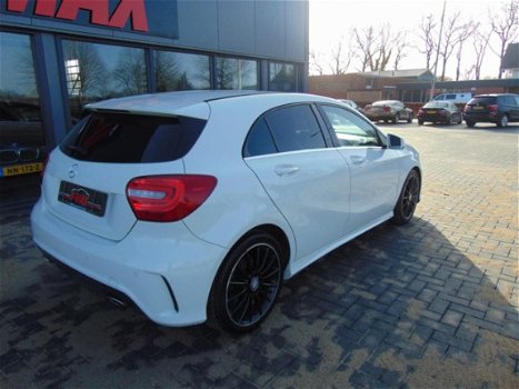 Mercedes-Benz A-klasse - A 180 AUT Prestige AMG Edit Nap Xenon Leder Navi - 1