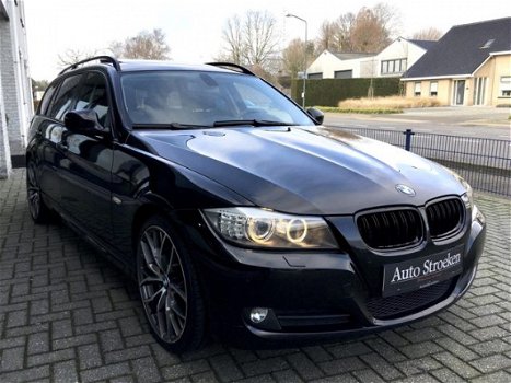 BMW 3-serie Touring - 320d Aut. Leer Pano Navi Xenon Clima - 1