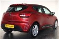 Renault Clio - 0.9 TCe 5 deurs / Navigatie / 66 kW - 1 - Thumbnail