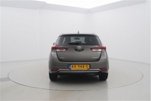 Toyota Auris - 1.2T Trend Navi 5drs - 1