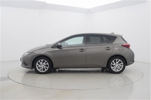 Toyota Auris - 1.2T Trend Navi 5drs - 1