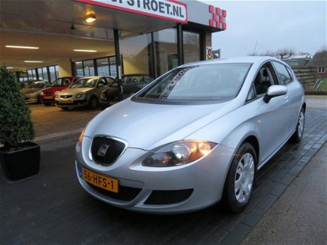 Seat Leon - 1.6 Reference | 4 x nw.band | boekjes | airco | incl.nw.APK - 1