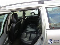 Volvo V70 - 2.4 140pk