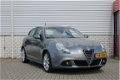 Alfa Romeo Giulietta - 1.6 JTDm Distinctive | 2 EIGENAREN | CRUISE & CLIMATE CONTROL | NAP | AUX | - 1 - Thumbnail